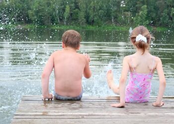 Tarnobrzeg. Hasło bezpieczeństwa i rozwaga. Policja przypomina o zasadach na wakacje