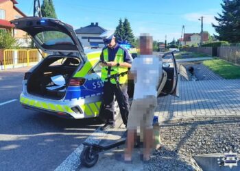 Łoniów: Nieodpowiezialny 34-latek na hulajnodze