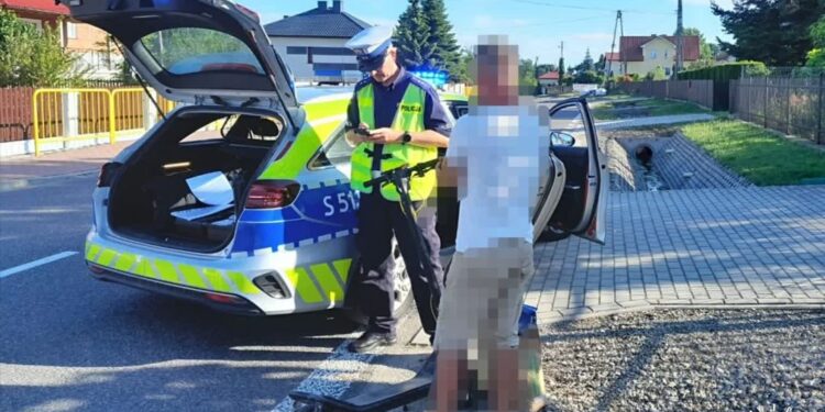 Łoniów: Nieodpowiedzialny 34-latek  na hulajnodze