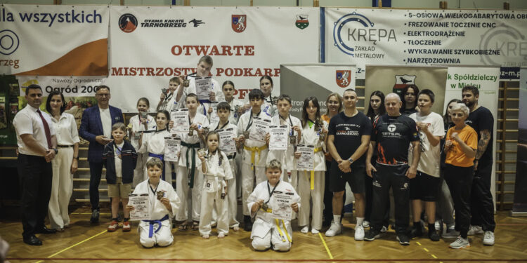 Region: 180 karateków rywalizowało w Padwi Narodowej