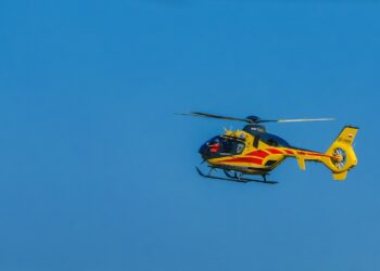 Nowa Dęba. Wypadek na poligonie. Po rannego przyleciał śmigłowiec