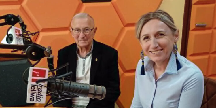 Bogna Latawiec, dyrektor CAS i Józef Górniak, przewodniczący MRS