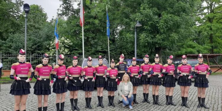 Sandomierz: Sandomierskie mażoretki podbijają Polskę