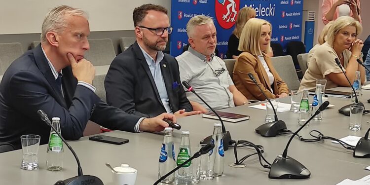 Mielec: Szpital w Mielcu nie przystąpi do zewnętrznej konsolidacji z Uniwersyteckim Szpitalem Klinicznym w Rzeszowie