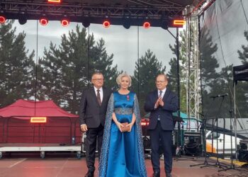 Grębów. Dyrektor GCK zasłużona kulturze