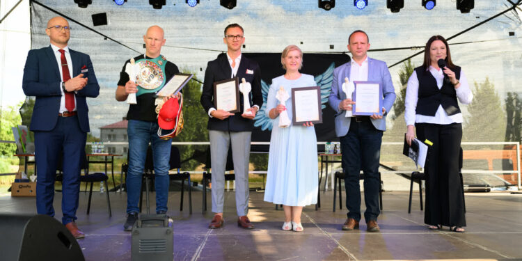 BARANÓW SANDOMIERSKI: ANIELSKIE GRANIE POŁĄCZYŁO MUZYKĘ I POMOC POTRZEBUJĄCYM