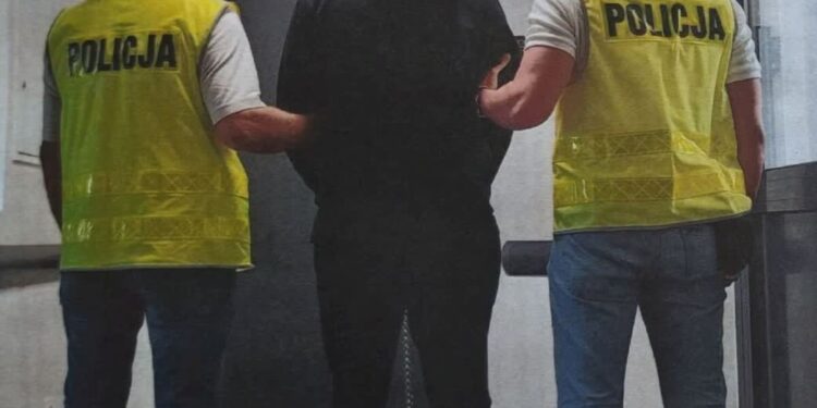 Sandomierz: Tymczasowy areszt dla podejrzanych o rozbój, dozór policji wobec kobiety podejrzanej o pomocnictwo