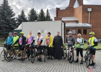 Sandomierz. Grupa przyjaciół wyruszła w rowerową pielgrzymkę po wschodniej Polsce