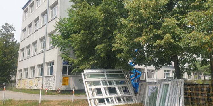 Tarnobrzeg. Trwa duża termomodernizacja tarnobrzeskich szkół
