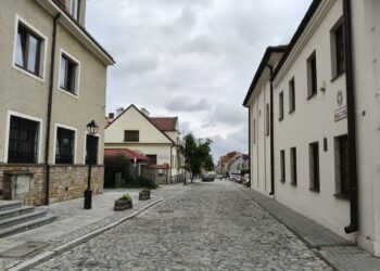 Sandomierz. Umowa podpisana. Wkrótce remont ważnej ulicy na starówce