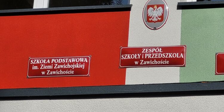 Zawichost: Sprzęt komputerowy dla szkół w ramach KPO