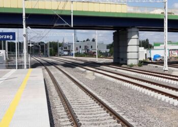 Tarnobrzeg. Wraca ruch pociągów na linii kolejowej nr 25