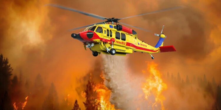 Mielec: PZL Mielec rozpoczyna produkcję dwóch śmigłowców S-70 FIREHAWK dla Czech