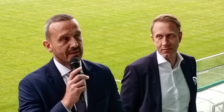 Stalowa Wola: Mariusz Iwański i Zbigniew Rogalski zainteresowani zakupem Stali Stalowa Wola