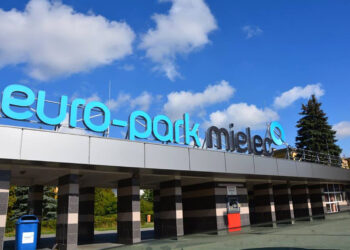 Mielec: Czy trudno znaleźć pracę w mieleckiej Specjalnej Strefie Ekonomicznej?