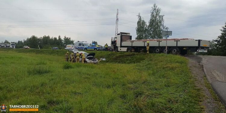 Tarnobrzeg: Zderzenie na krajowej „dziewiątce”