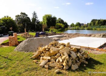 Staszów: Piec chlebowy i wędzarnia do dyspozycji mieszkańców