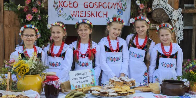 Cmolas: Jest pomysł na  utworzenie  Dziecięcych Kół Gospodyń Wiejskich