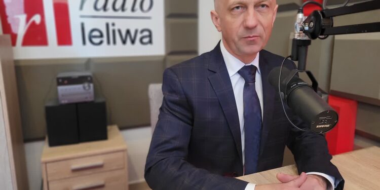 Sandomierz, Opatów, Staszów: ZUS przypomina, że można składać wnioski o wyprawkę szkolną