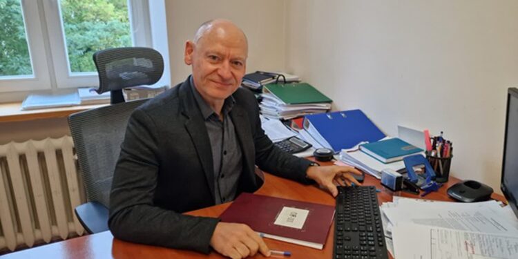 Robert Chrząstek, naczelnik Wydziału Organizacji i Partycypacji Społecznej Urzędu Miasta Tarnobrzega.