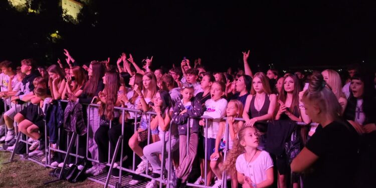 Sandomierz: Tłumy na powiatowym święcie plonów