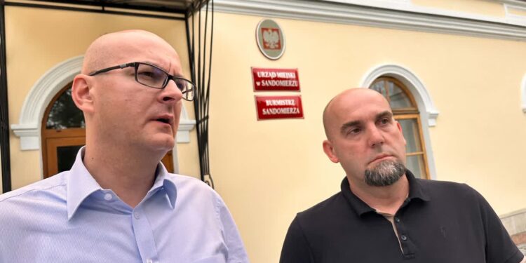 Sandomierz: Woda niezdatna do spożycia – gdzie pobrać czystą wodę do picia?