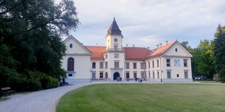 Tarnobrzeg. Dyrektor muzeum apeluje do miasta o dokończenie prac adaptacyjnych w zamku