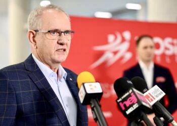 Mielec: Poseł Kapinos  na  nowym miejscu w sali posiedzeń sejmu…