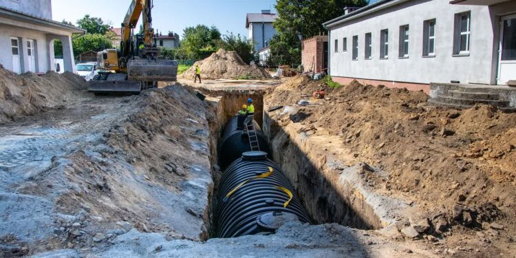 Sandomierz: FEnIKS: Prace na działce przy ulicy 15 Sierpnia