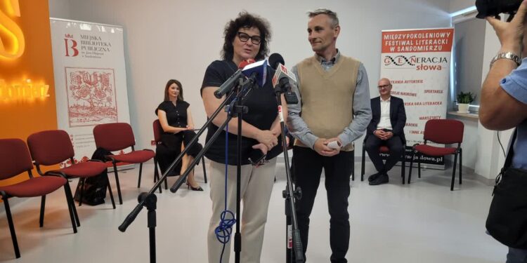 Sandomierz: Wizje świata, legendy, mity, baśnie i bajki w narracjach historycznych, etnograficznych i literackich tematem dwudniowej konferencji