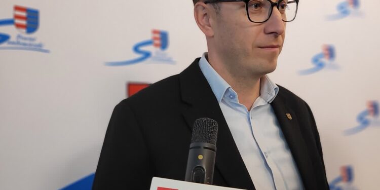 Sandomierz, Tarnobrzeg, Łoniów: Prezydent Tarnobrzega Łukasz Nowak o pokopalnianym wyrobisku