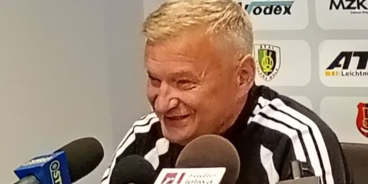 Stalowa Wola: Jarosław Skrobacz nie jest już trenerem Stali. Klub pożegnał się też z dyrektorem sportowym