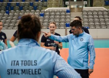 Mielec: Intensywne przygotowania mieleckich siatkarek do sezonu