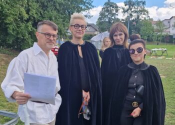Tarnobrzeg. Narodowe Czytanie „Dziadów” nad Wisłą