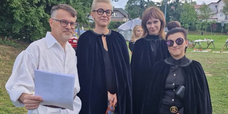 Tarnobrzeg. Narodowe Czytanie „Dziadów” nad Wisłą