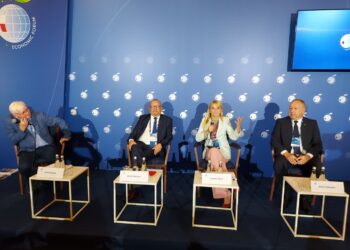Karpacz: Kolejni samrządowcy z regionu wśród panelistów XXXV Forum Ekonomicznego w Karpaczu