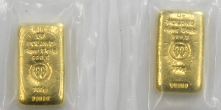 Tarnobrzeg: Odzyskali złoto i biżuterię warte 300 tysięcy złotych. Dwóch zatrzymanych