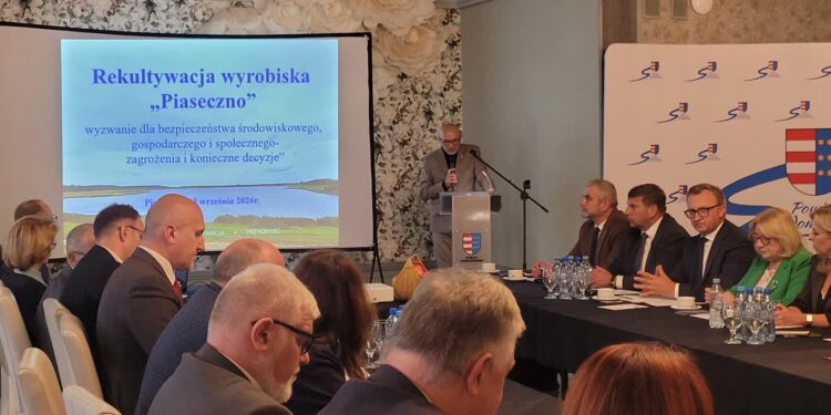 Sandomierz: Konferencja o przyszłości „Piaseczna”. Eksperci rozmawiają o rekultywacji wyrobiska