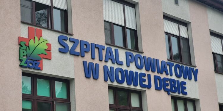 Nowa Dęba: Tajemnicza przesyłka. Ewakuacja w szpitalu