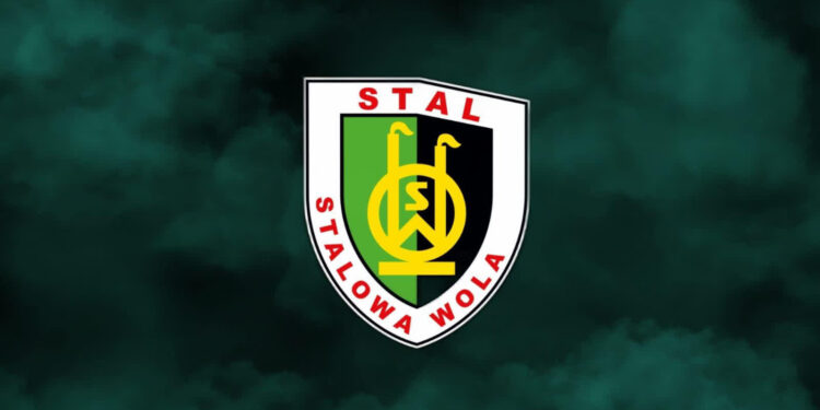Stalowa Wola: W sobotę mecz Stali z Sandecją. Kibice liczą na kolejne zwycięstwo