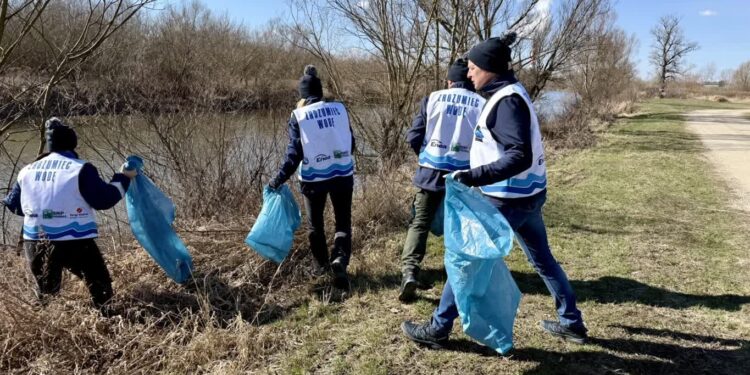 Połaniec: Rusza szósta edycja akcji „Środowiskowo Odpowiedzialni – sprzątanie brzegów Wisły”