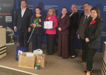 Mielec: Elżbieta Warcholak w gronie laureatek ogólnopolskiego konkursu „Rolniczki motorem innowacji”