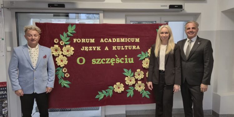 Mielec: Rozmawiano „o szczęściu”…