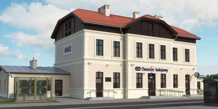 Nisko: PKP S.A. podpisały umowę na przebudowę zabytkowego dworca kolejowego w Nisku