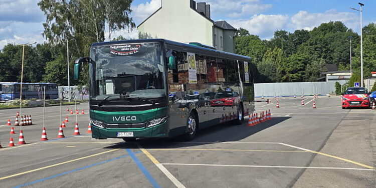 Kielce: 18 kierowców powalczy o tytuł Mistrza Polski Zawodowych Kierowców Autobusów. Finał rywalizacji na TRANSEXPO