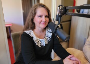 Zaleszany: Rodzinne warsztaty wycinanki z Renatą Sendrowicz
