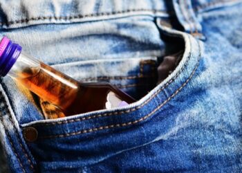 Tarnobrzeg. Ponad 130 punktów sprzedaży alkoholu w mieście. Skontrolowano 11