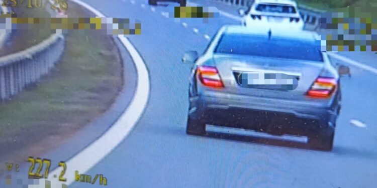 Nisko: 227 kilometrów na godzinę na drodze ekspresowej S-19