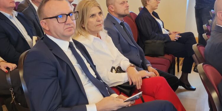 Sandomierz: „Ważne, abyśmy zgłaszali swoje uwagi, jak widzimy rozwój powiatu za kilka lat”