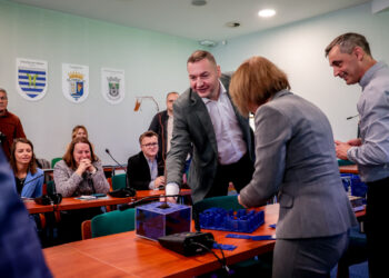 Mielec: Nowatorska technika sadzenia drzew